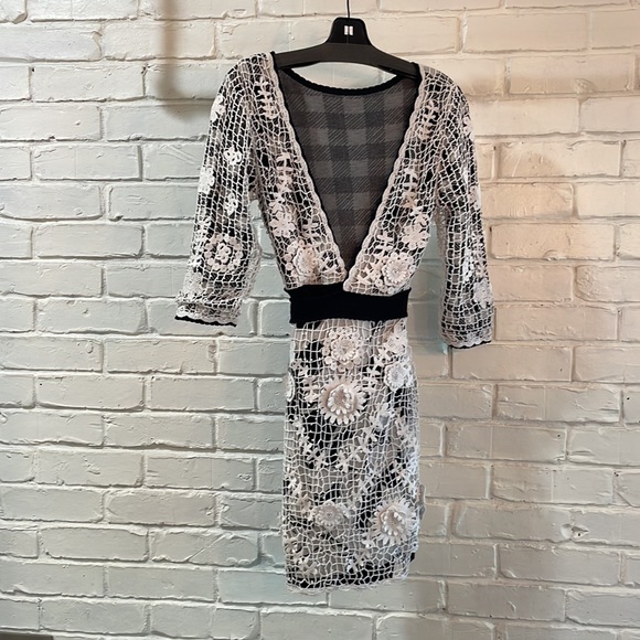 DVF Kennie Crochet Tie-Waist Dress - Picture 4 of 8